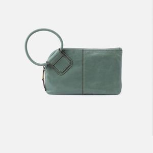 Hobo Sable Wristlet // Bottle Green